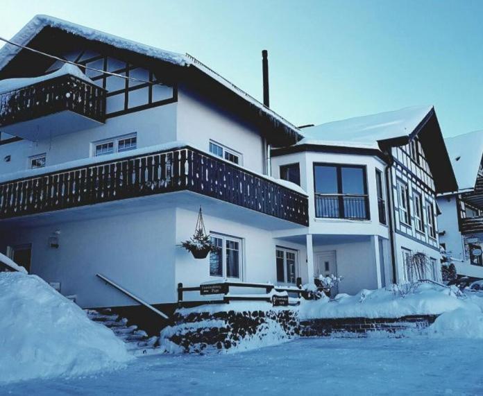3 Sterne Ferienwohnung Pape Schmallenberg Zewnętrze zdjęcie